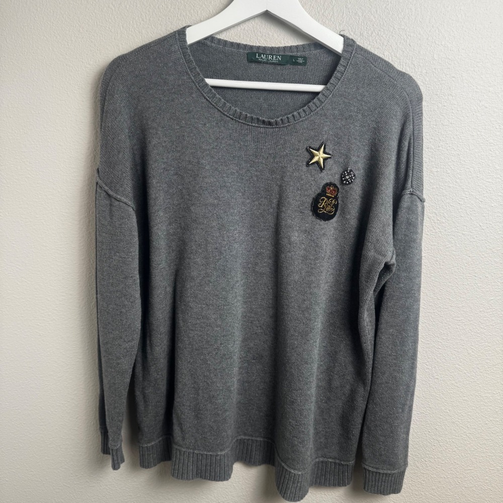 Lauren Ralph Lauren Crest Patch Sweater Size L Relaxed Gray Embellished Star